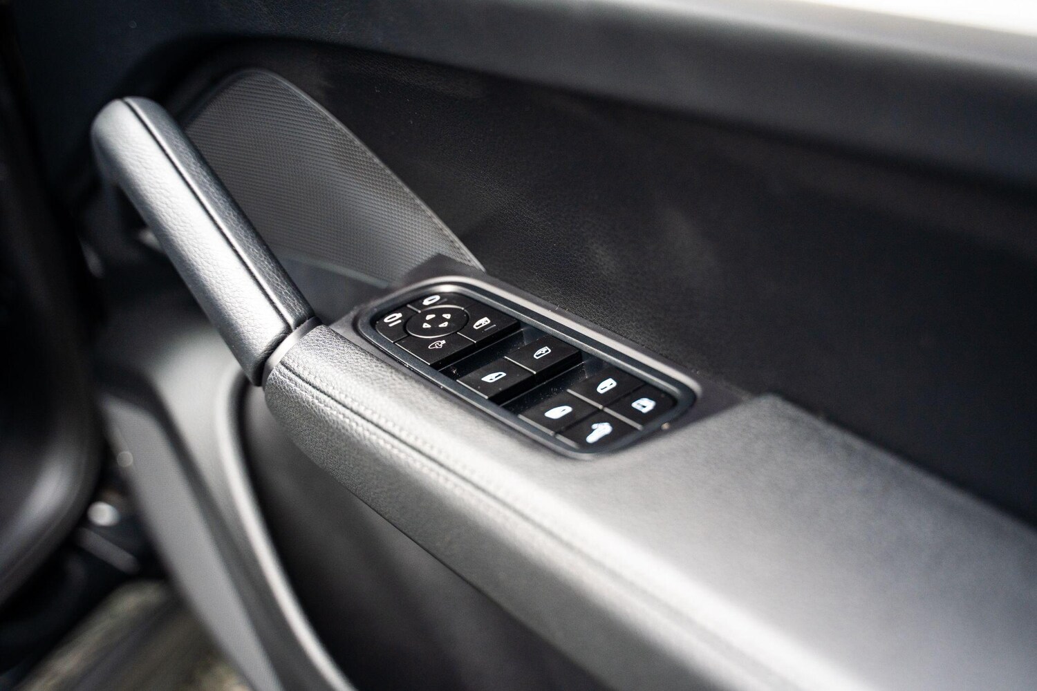 Used Porsche Cayenne 2024 for sale - 77573985: Photo 41