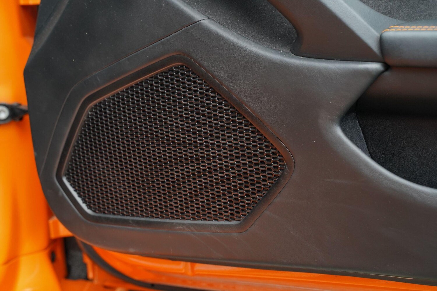 Used Lamborghini Huracan 2018 for sale - 77575151: Photo 37