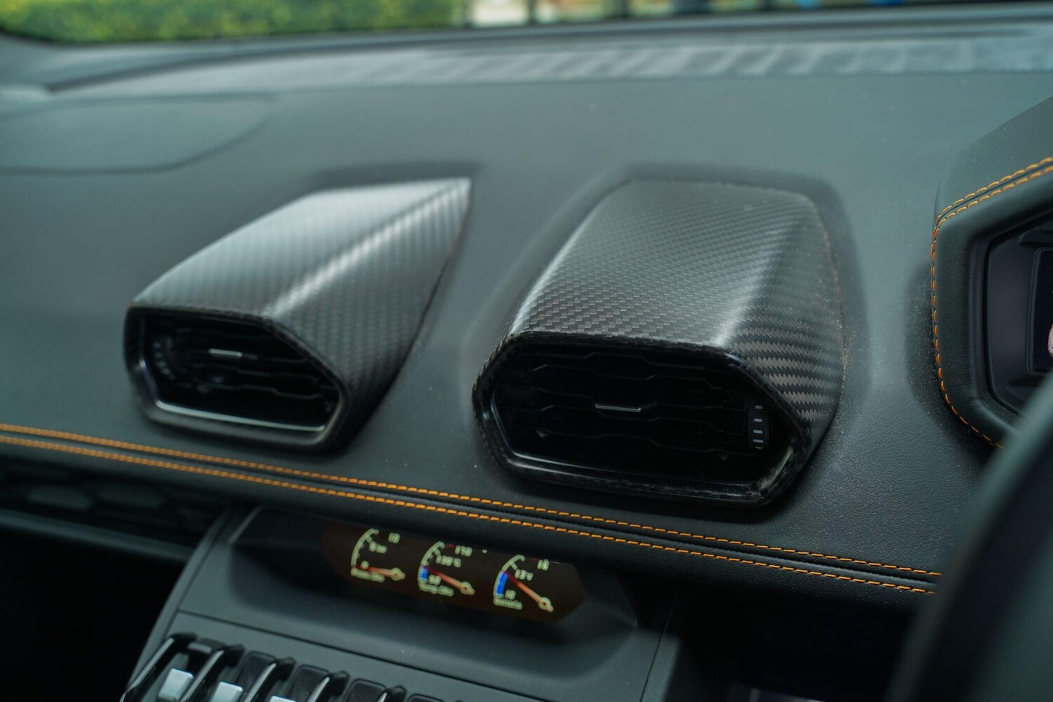 Used Lamborghini Huracan 2018 for sale - 77575151: Photo 57