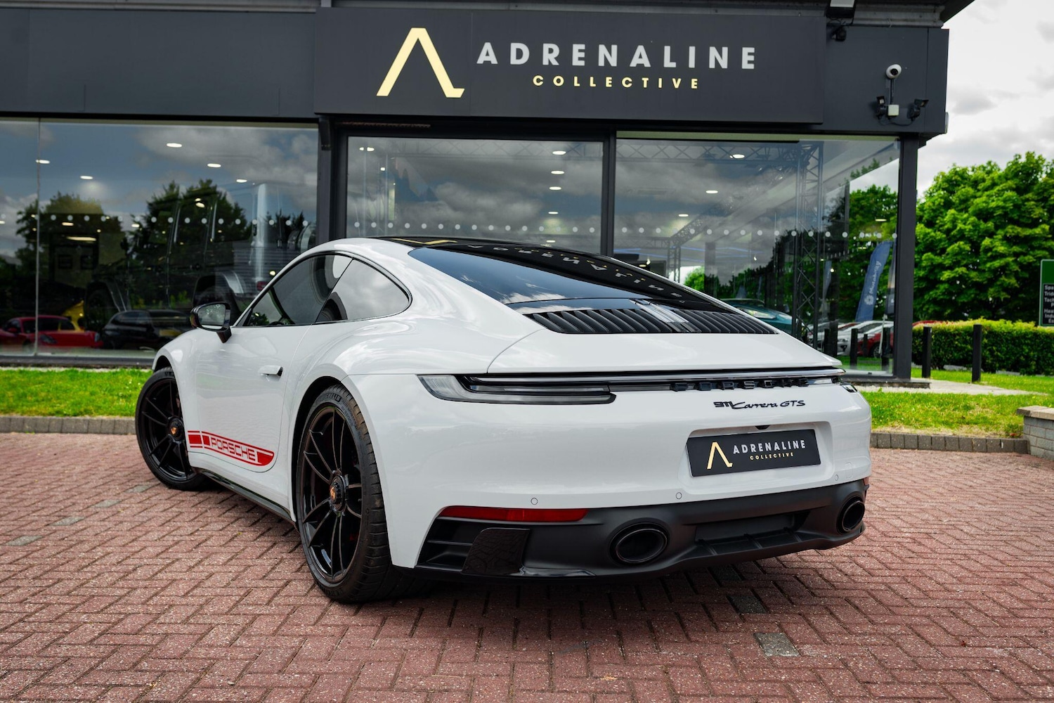 Used Porsche 911 for sale - 78058836: Photo 2