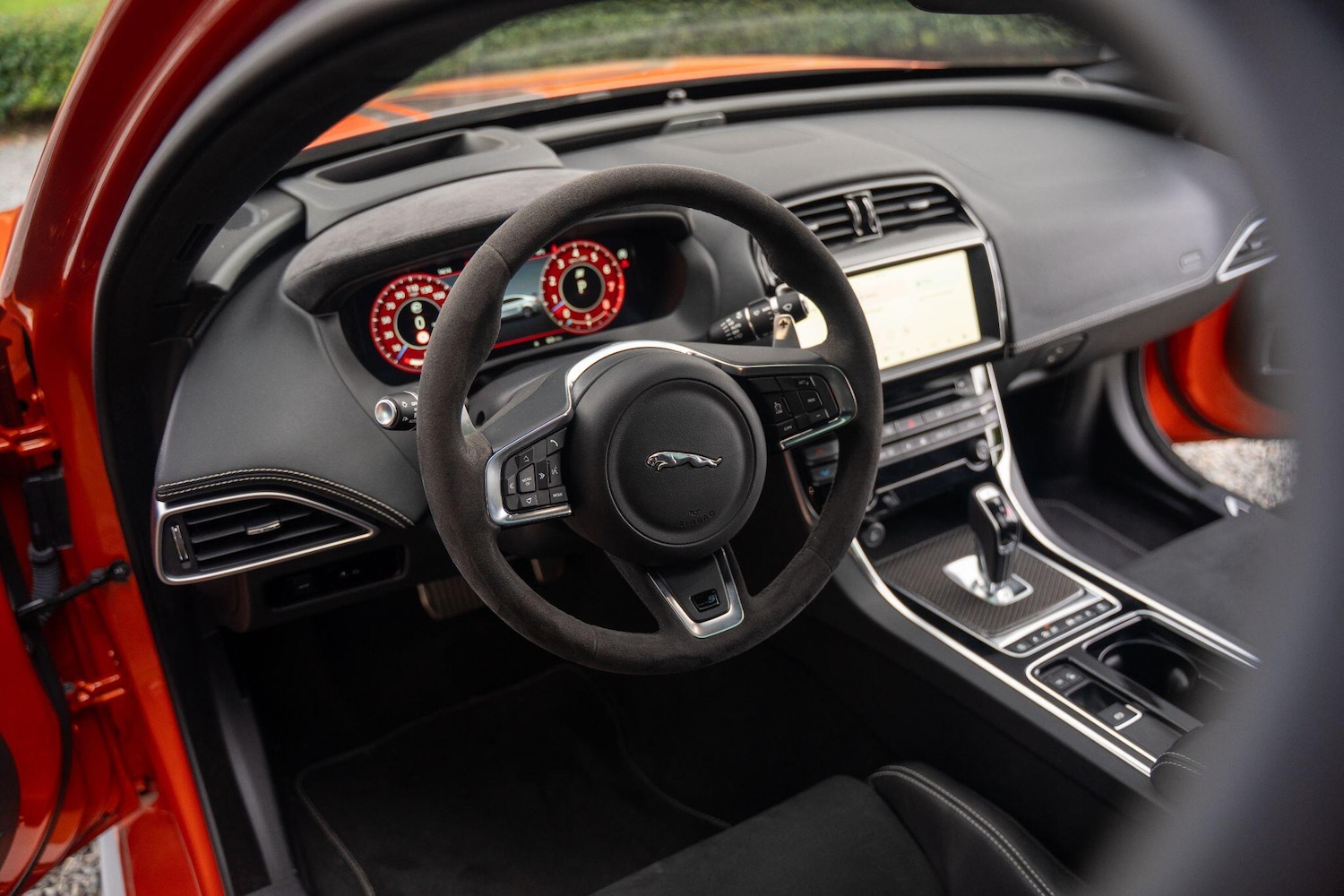 Used Jaguar XE 2020 for sale - 77637505: Photo 37