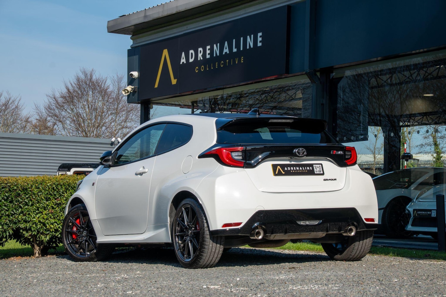 Used Toyota Yaris 2021 for sale - 77957858: Photo 2