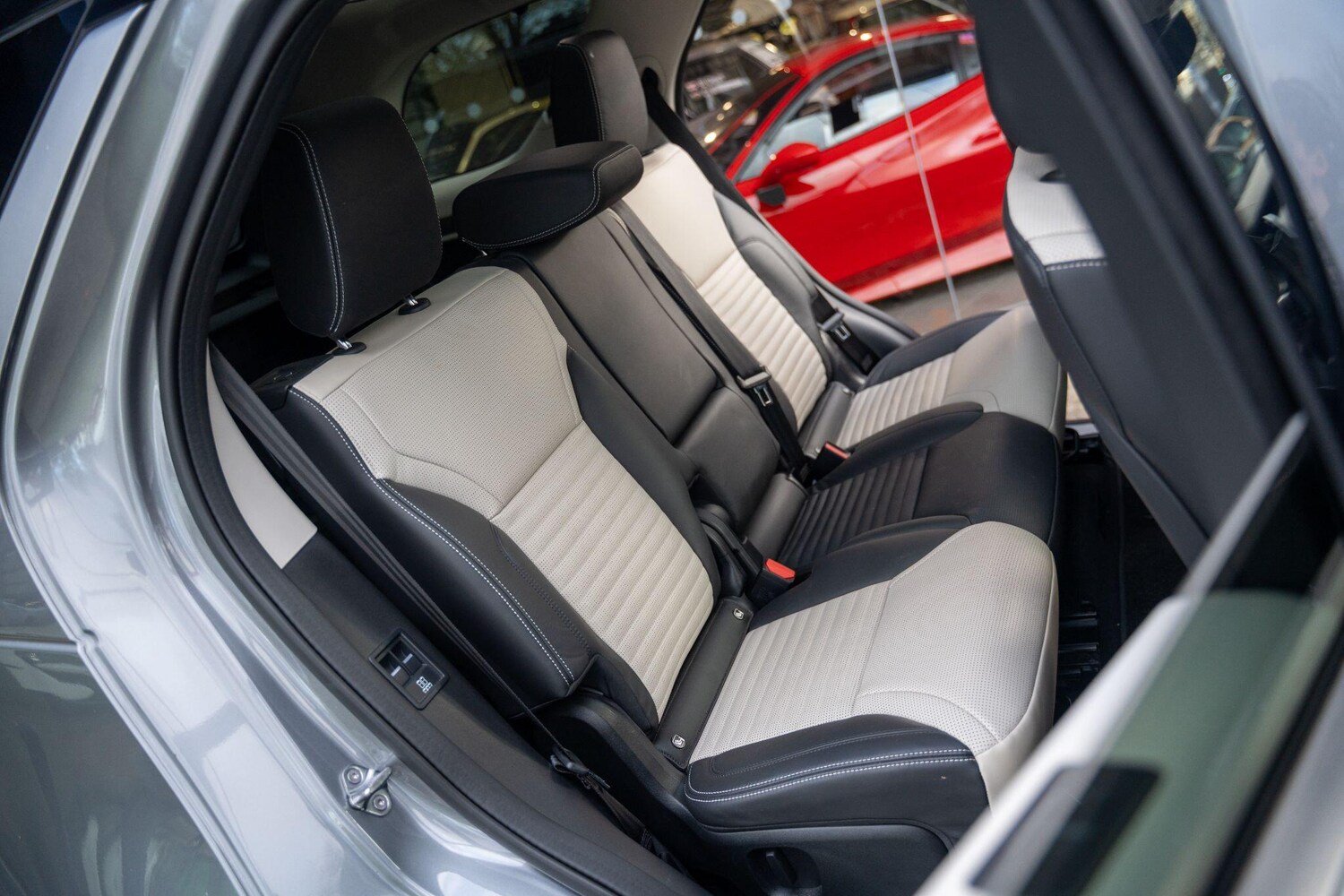 Used Land Rover Discovery 2025 for sale - 77575277: Photo 21