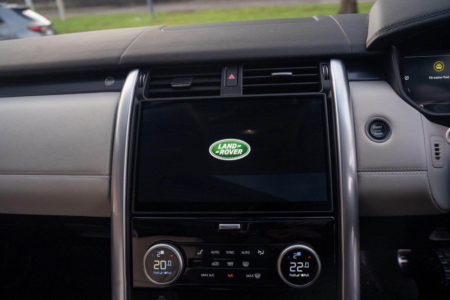 Used Land Rover Discovery 2025 for sale - 77575277: Photo 38