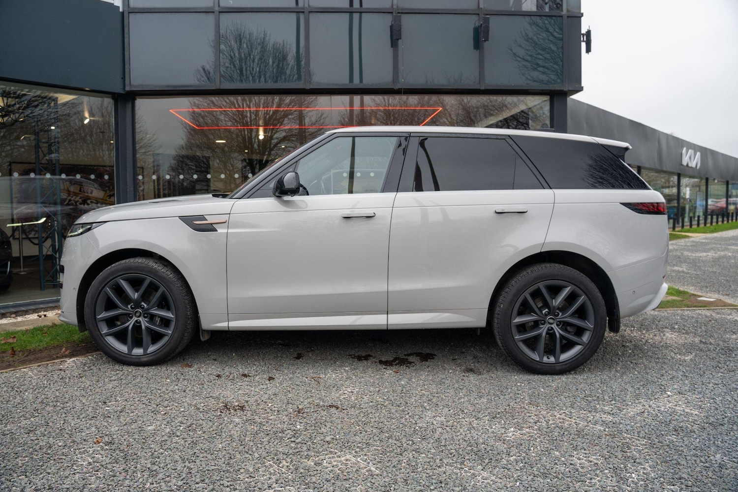 Used Land Rover Range Rover Sport 2023 for sale - 77574416: Photo 12