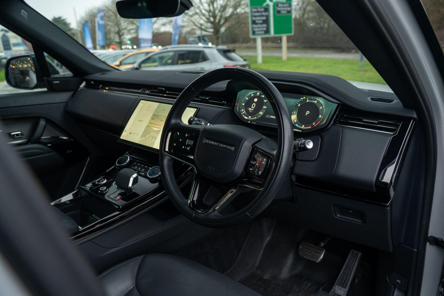 Used Land Rover Range Rover Sport 2023 for sale - 77574416: Photo 3