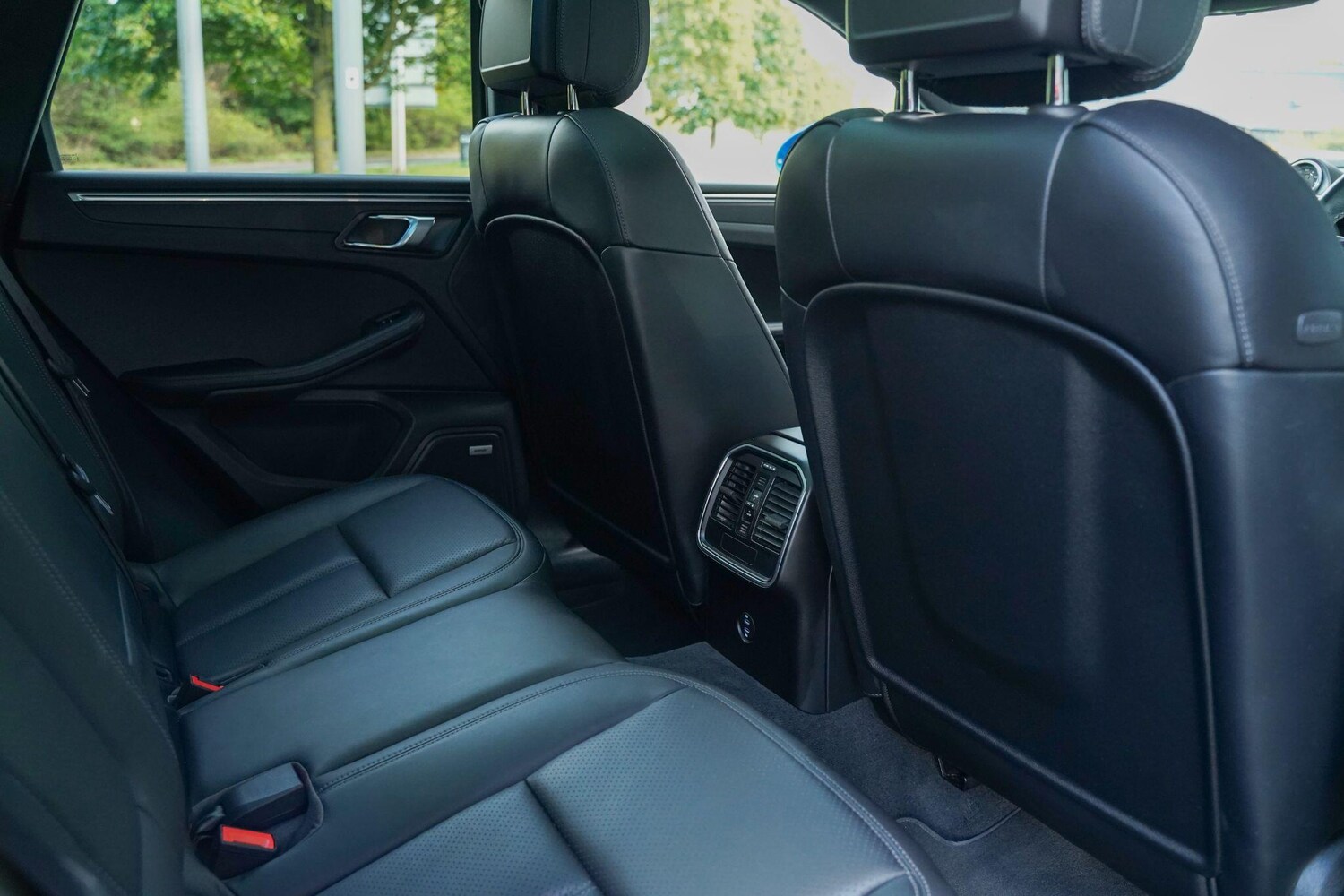 Used Porsche Macan 2020 for sale - 77574404: Photo 35