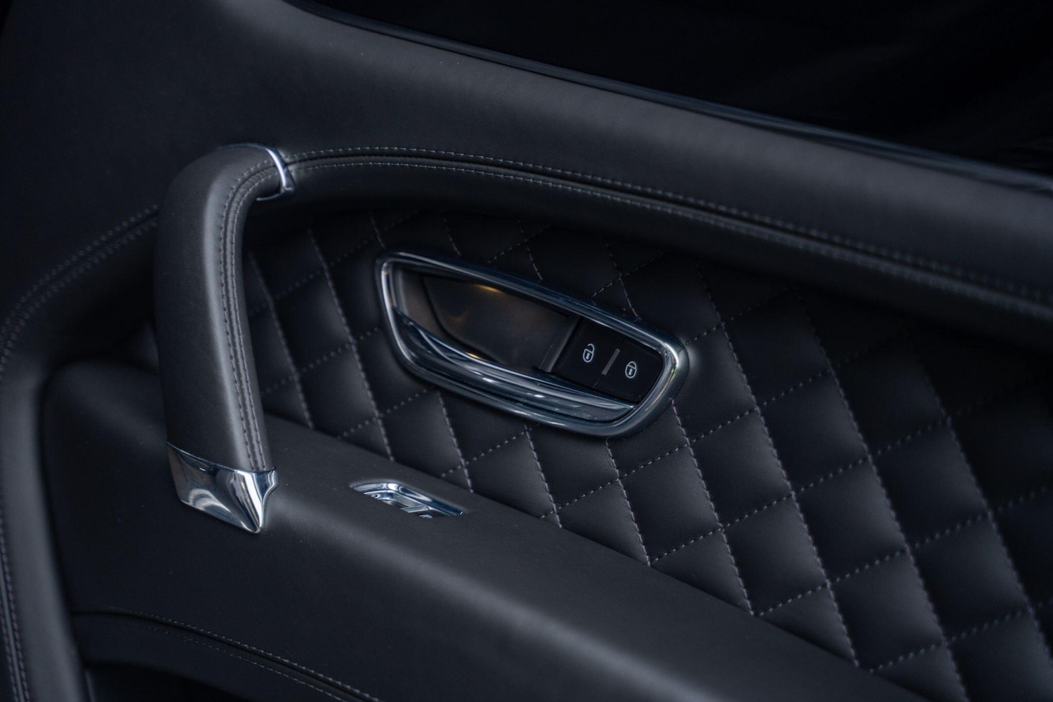 Used Bentley Bentayga 2018 for sale - 77574737: Photo 26