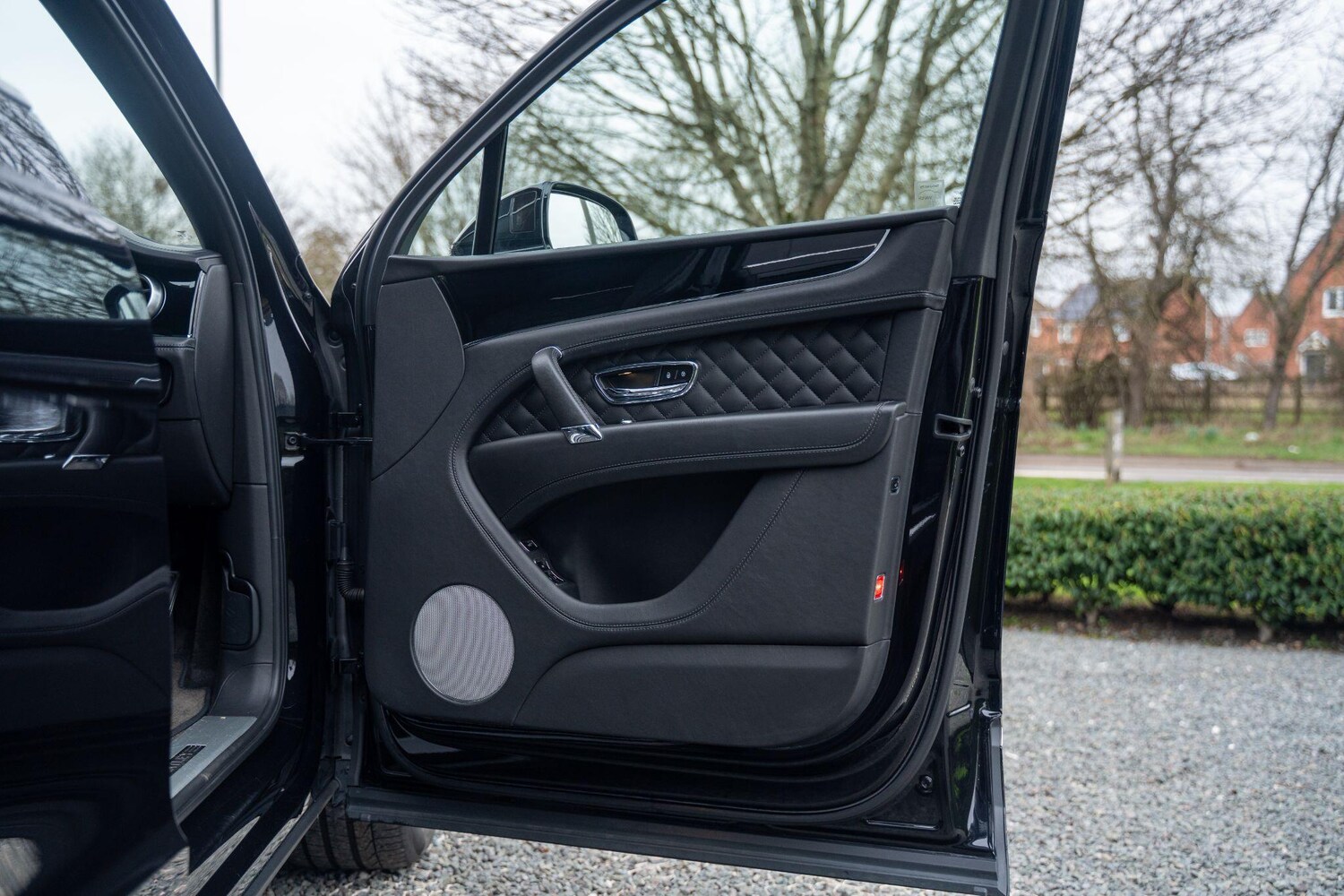 Used Bentley Bentayga 2018 for sale - 77574737: Photo 28