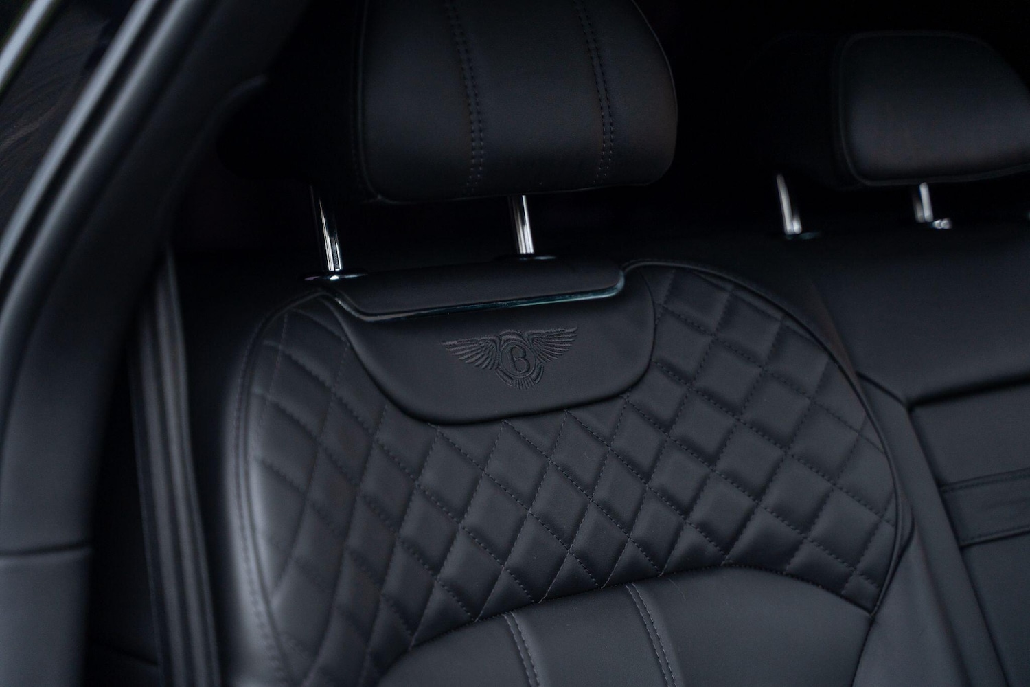 Used Bentley Bentayga 2018 for sale - 77574737: Photo 58