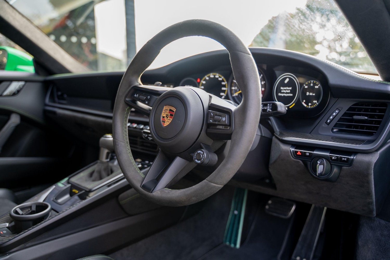 Used Porsche 911 2021 for sale - 77768330: Photo 3