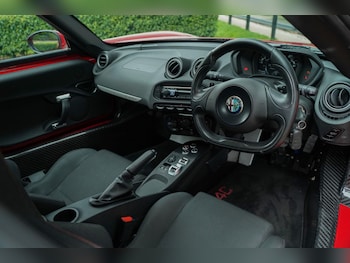 Used Alfa Romeo 4C 2016 for sale - 77574381: Photo