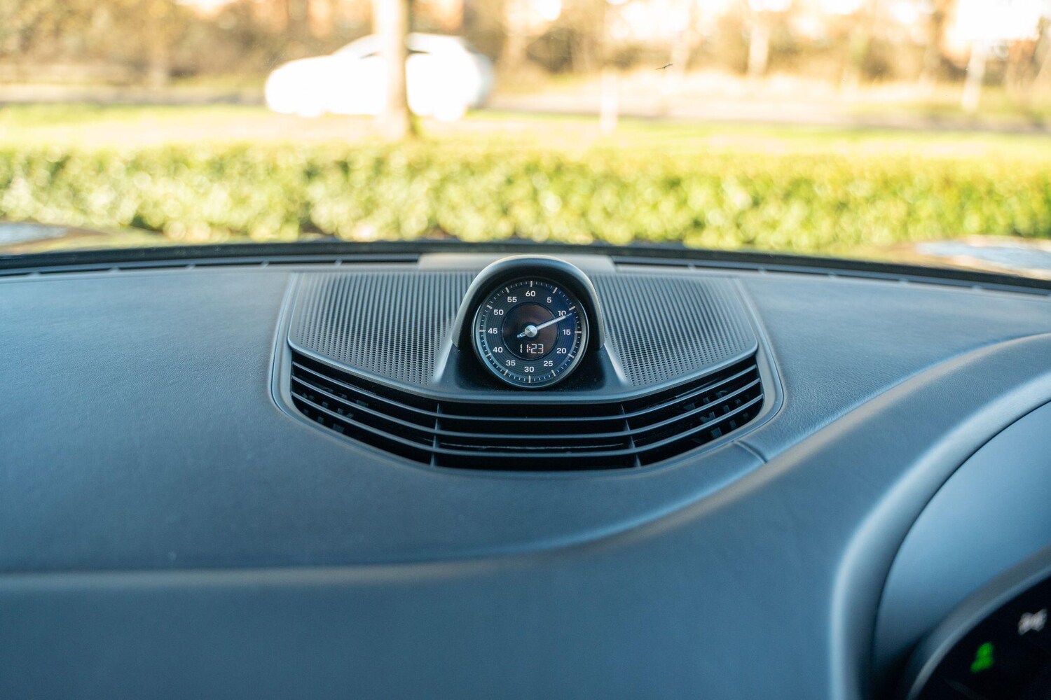 Used Porsche Taycan 2020 for sale - 77575090: Photo 38