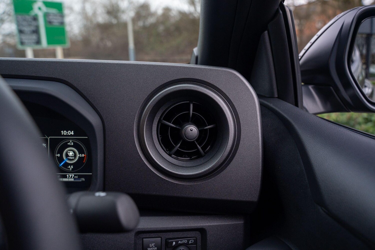 Used Toyota Yaris for sale - 77574396: Photo 33