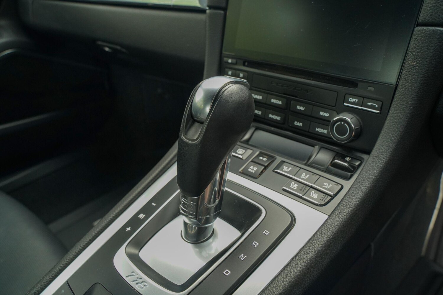 Used Porsche Cayman 2022 for sale - 77612056: Photo 42