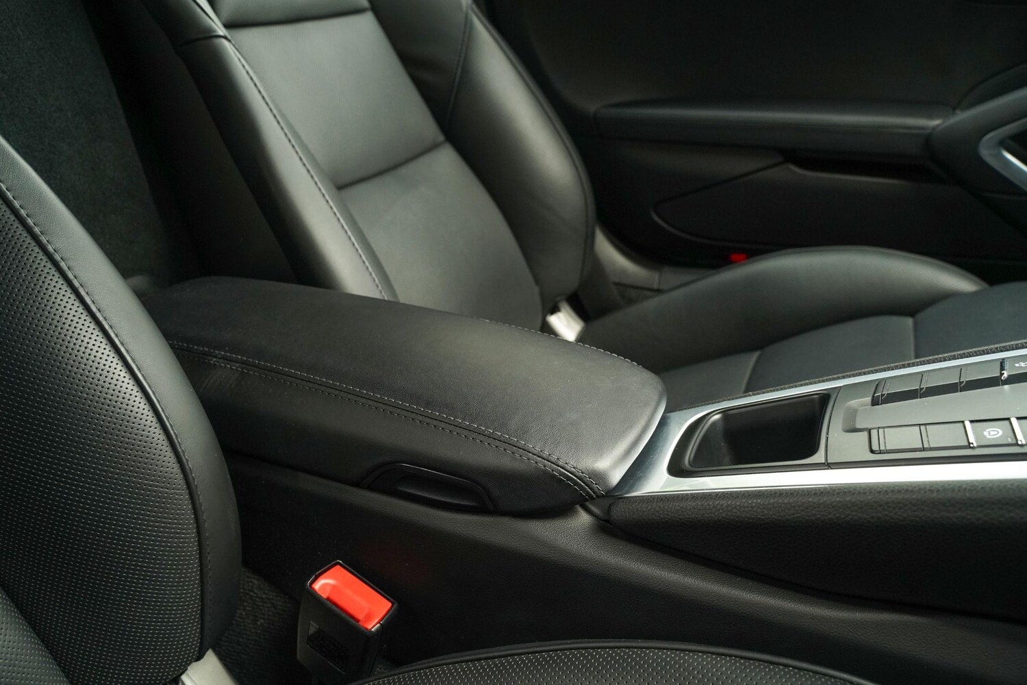 Used Porsche Cayman 2022 for sale - 77612056: Photo 59