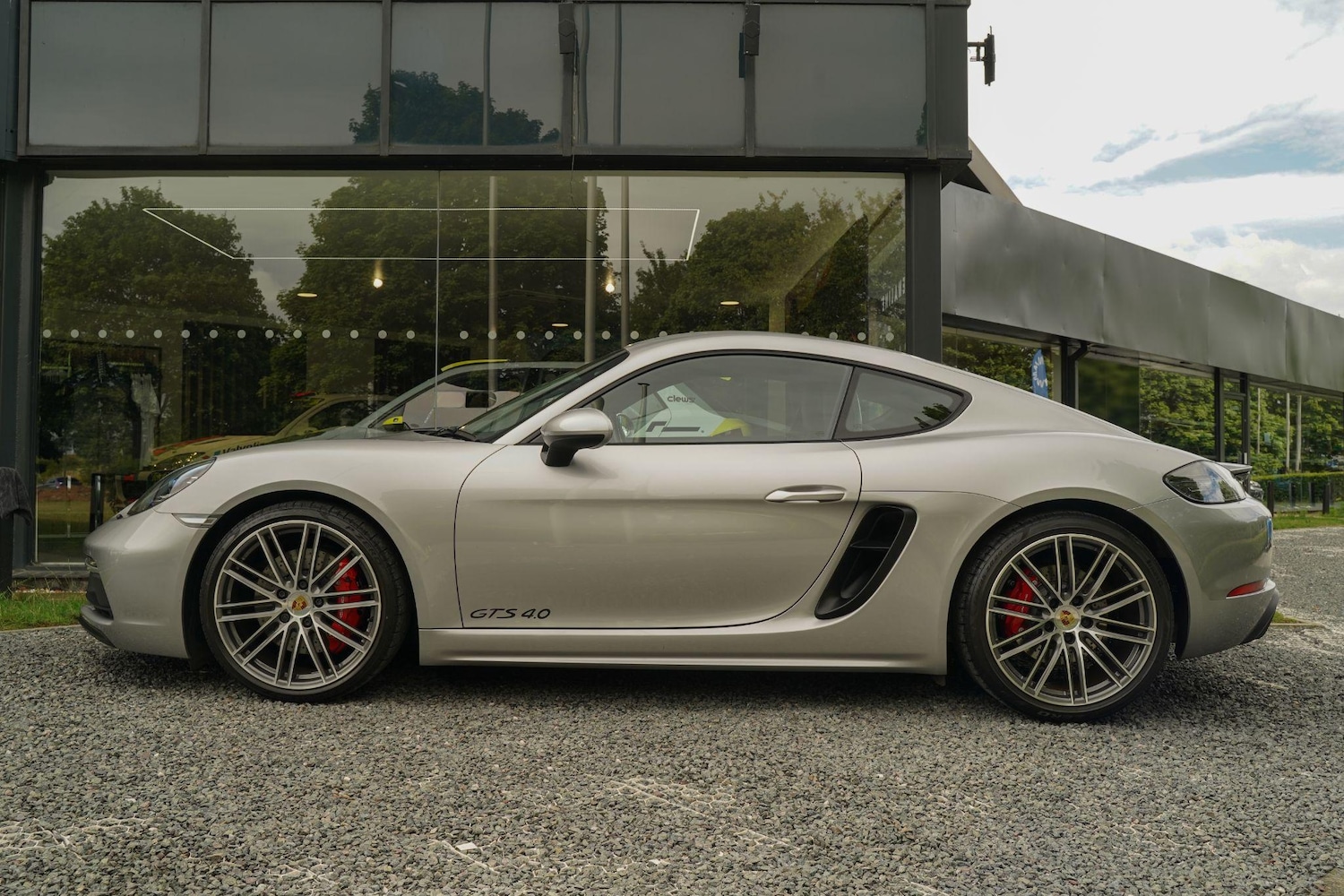 Used Porsche Cayman 2022 for sale - 77612056: Photo 6