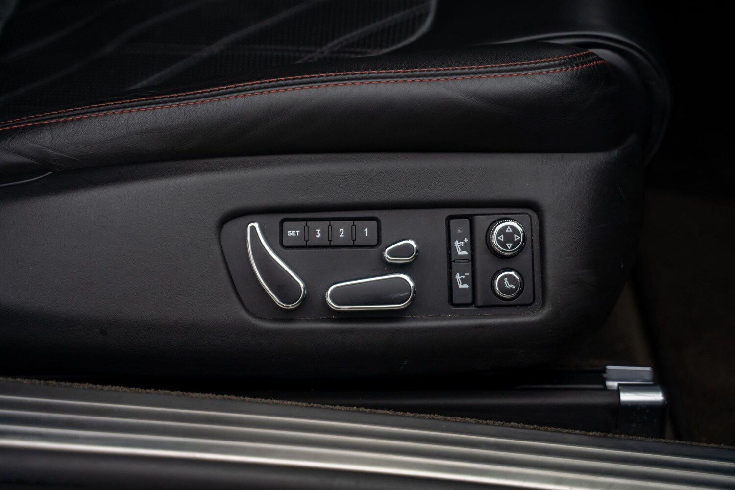 Used Bentley Continental 2015 for sale - 77574644: Photo 31