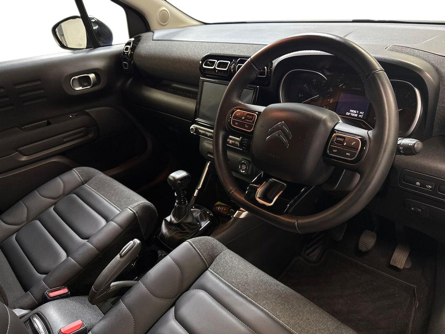 Used Citroen C3 Aircross 2023 for sale - 76565485: Photo 15