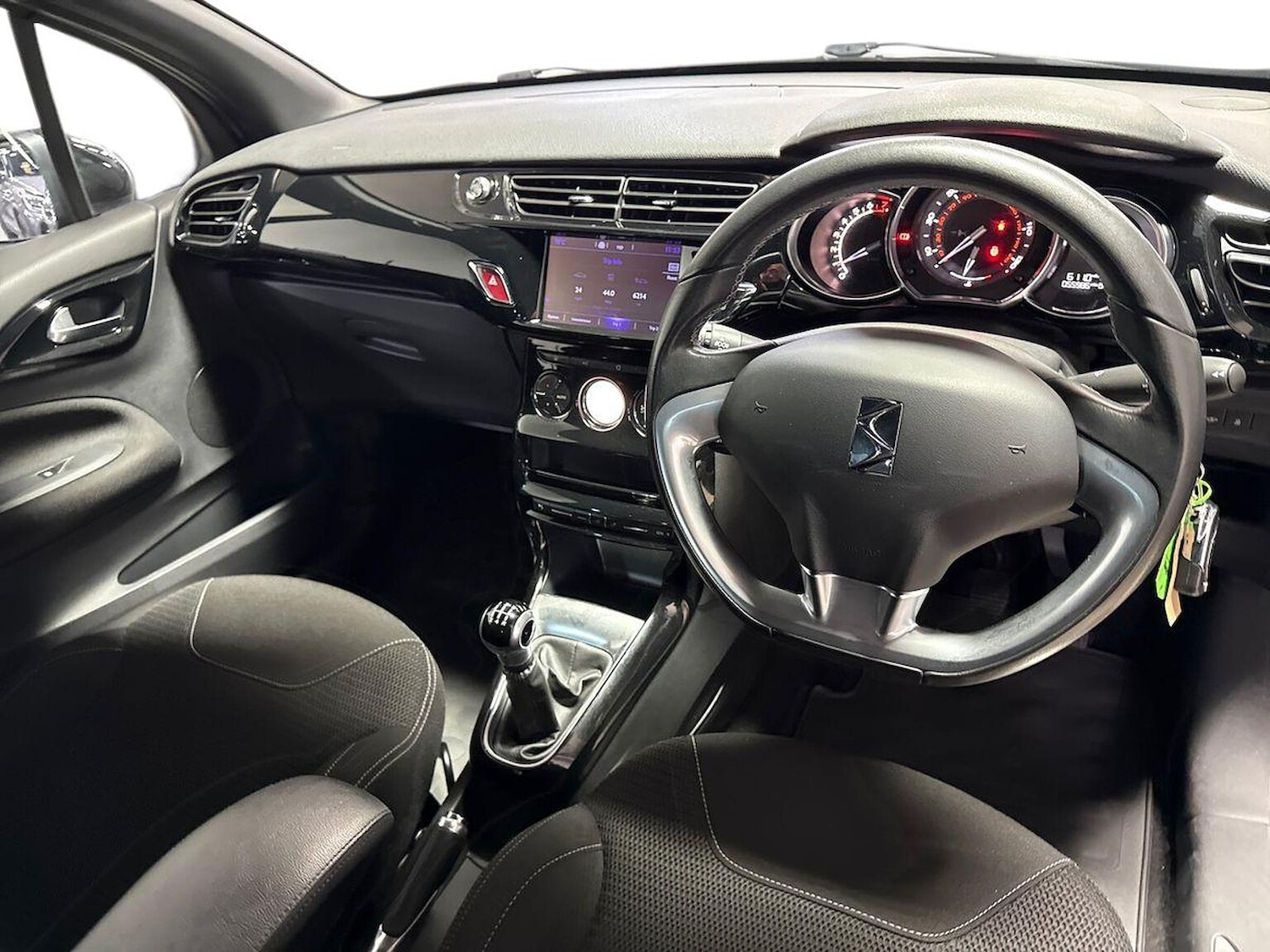 Used DS Automobiles DS 3 2018 for sale - 76129061: Photo 15