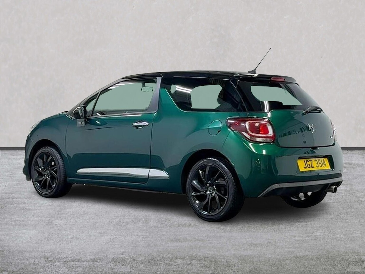 Used DS Automobiles DS 3 2018 for sale - 76129061: Photo 2