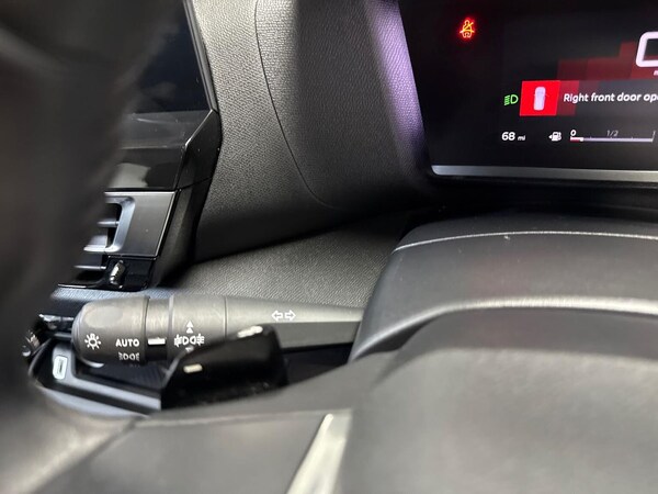 Used Citroen C4 2021 for sale - 76257813: Photo 26