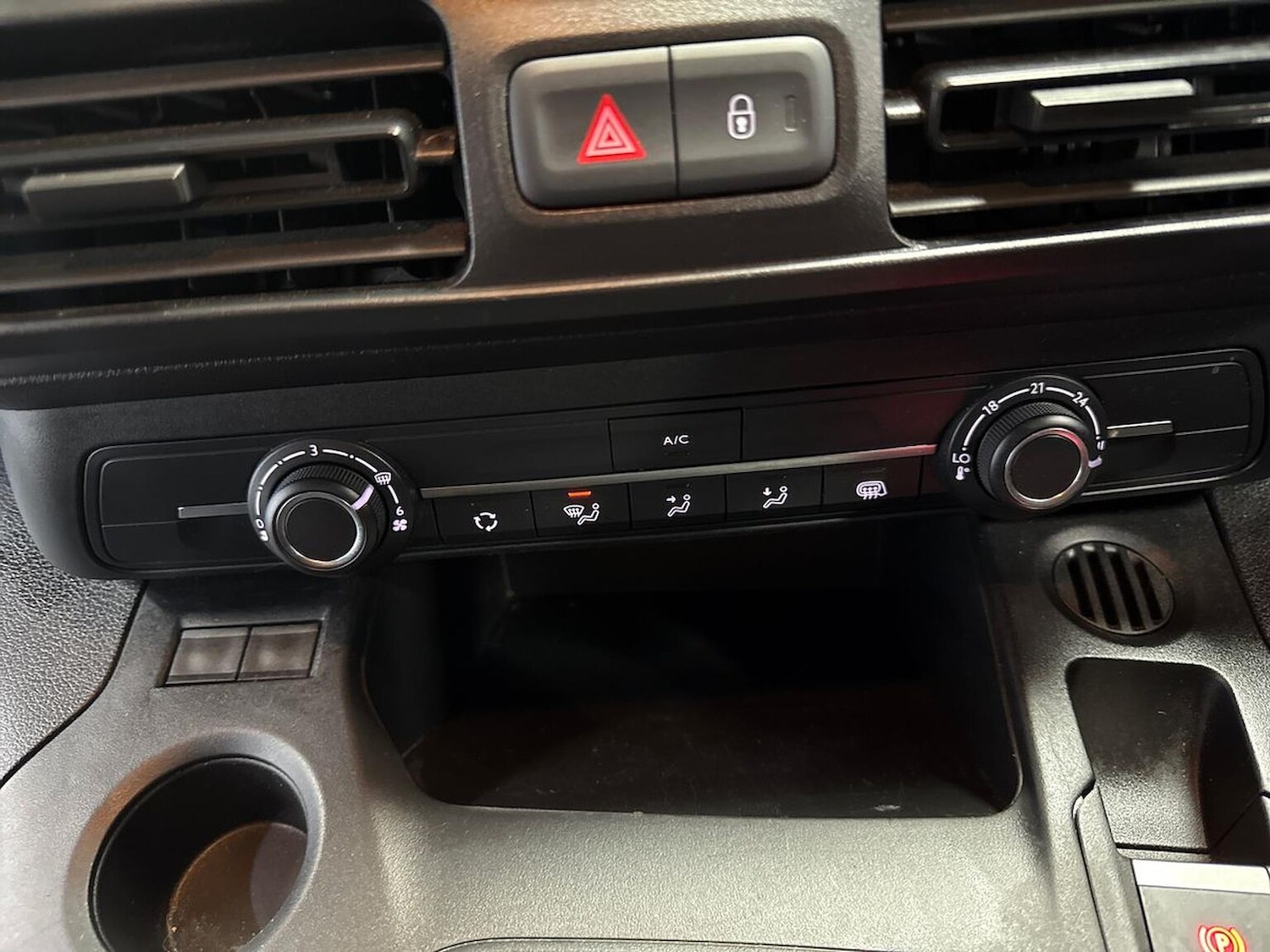 Used Citroen Berlingo 2020 for sale - 76335187: Photo 12