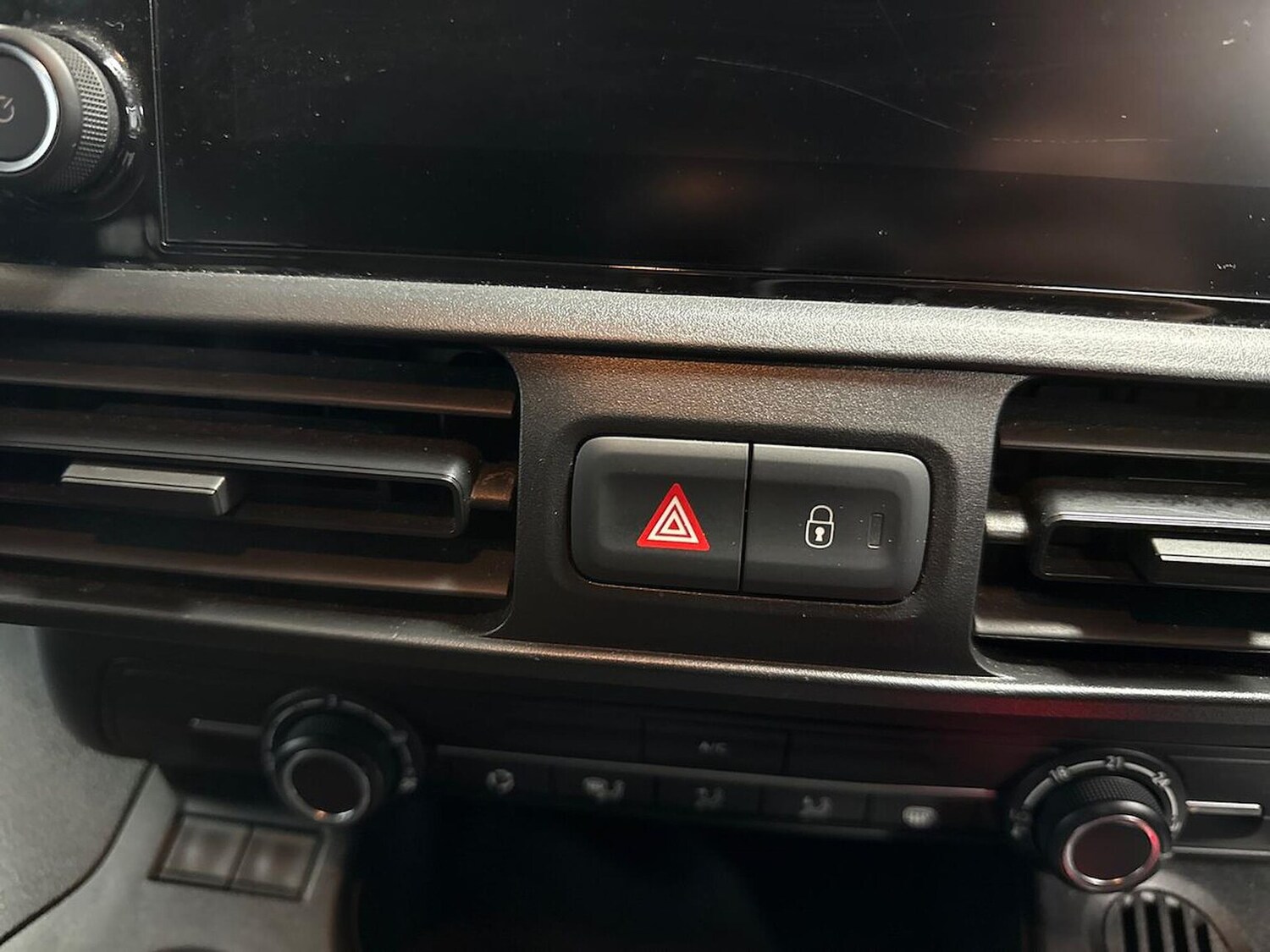 Used Citroen Berlingo 2020 for sale - 76335187: Photo 22