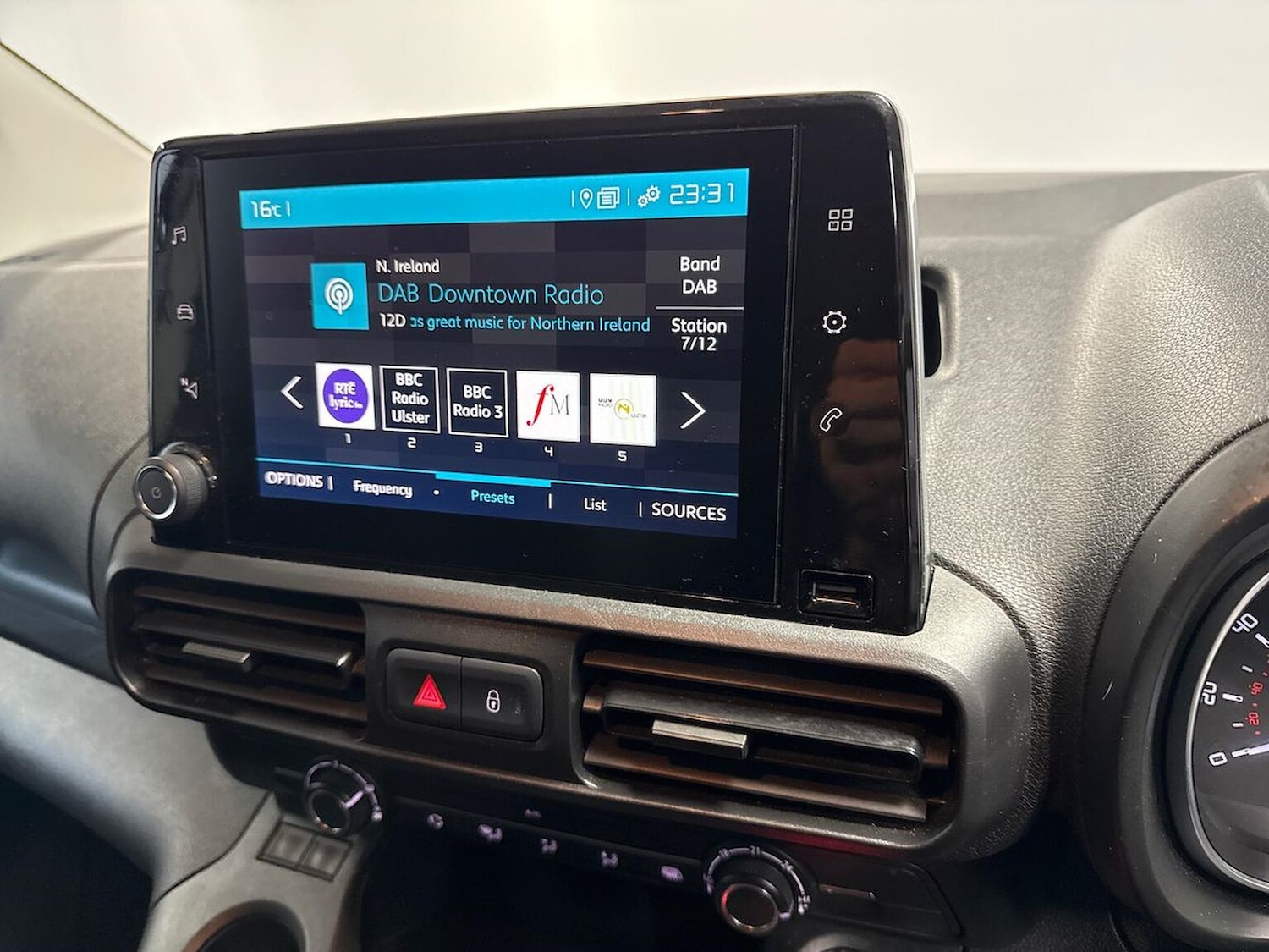 Used Citroen Berlingo 2020 for sale - 76335187: Photo 23