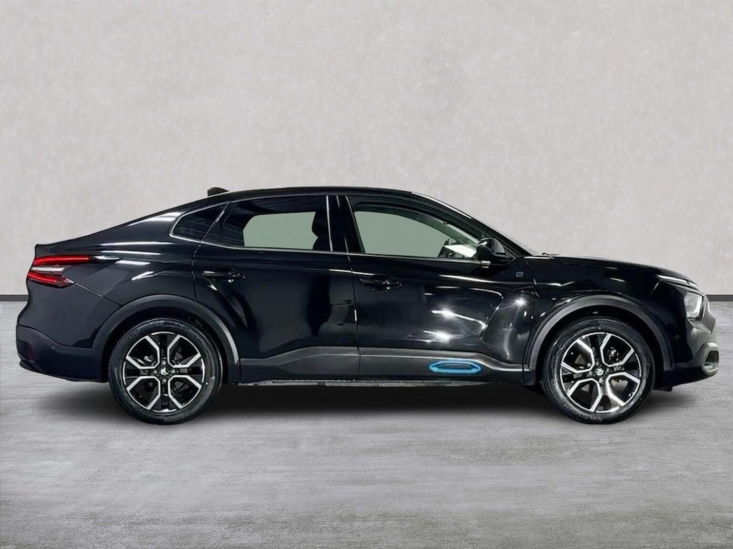 Used Citroen C4 2023 for sale - 77488838: Photo 3