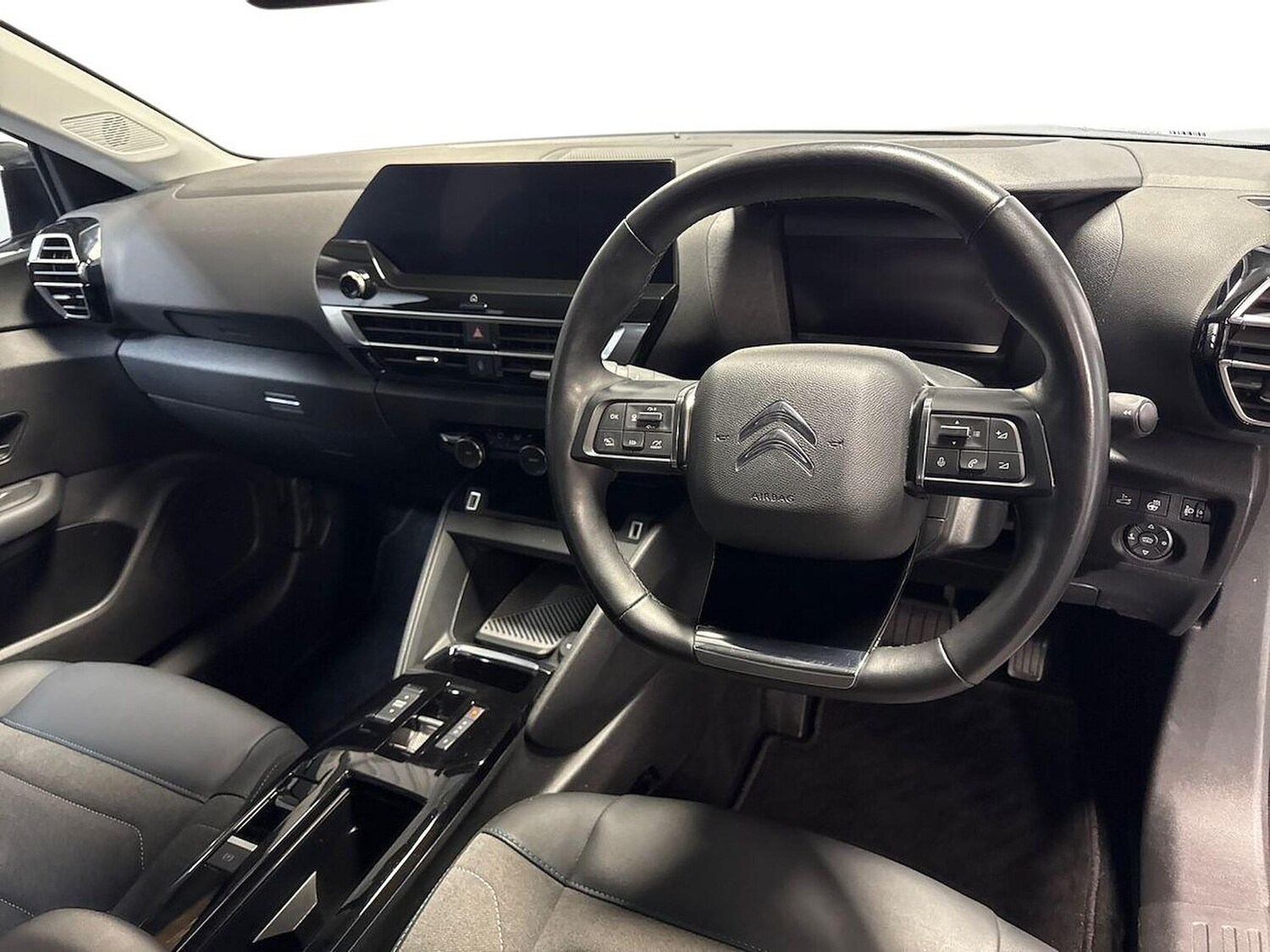 Used Citroen C4 2023 for sale - 77488838: Photo 8