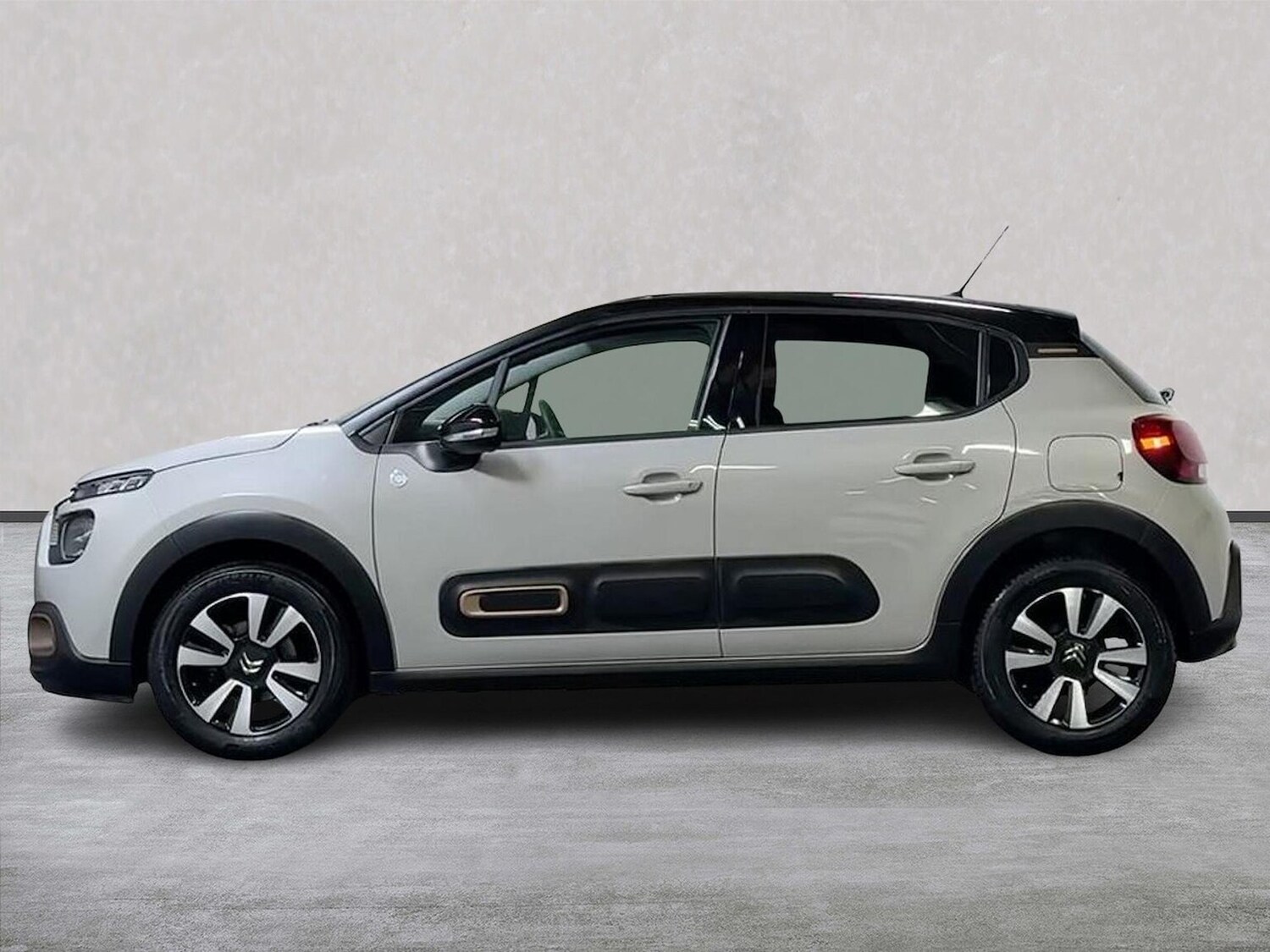 Used Citroen C3 2023 for sale - 77488818: Photo 19