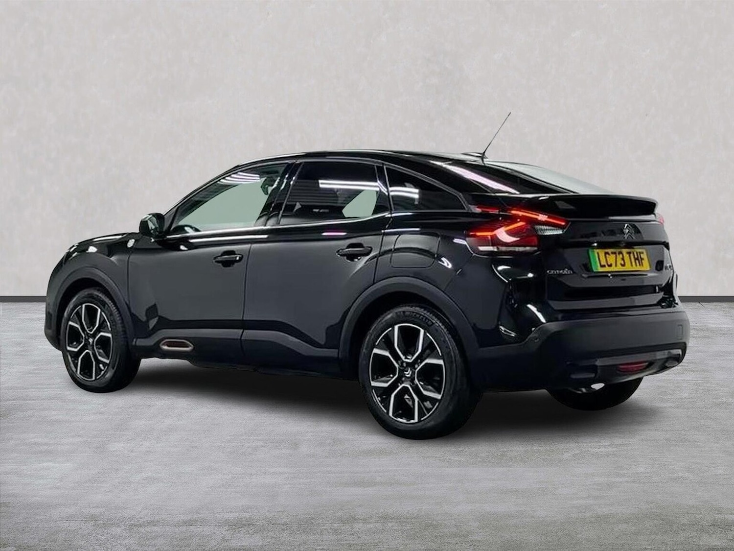 Used Citroen C4 2023 for sale - 77707423: Photo 2