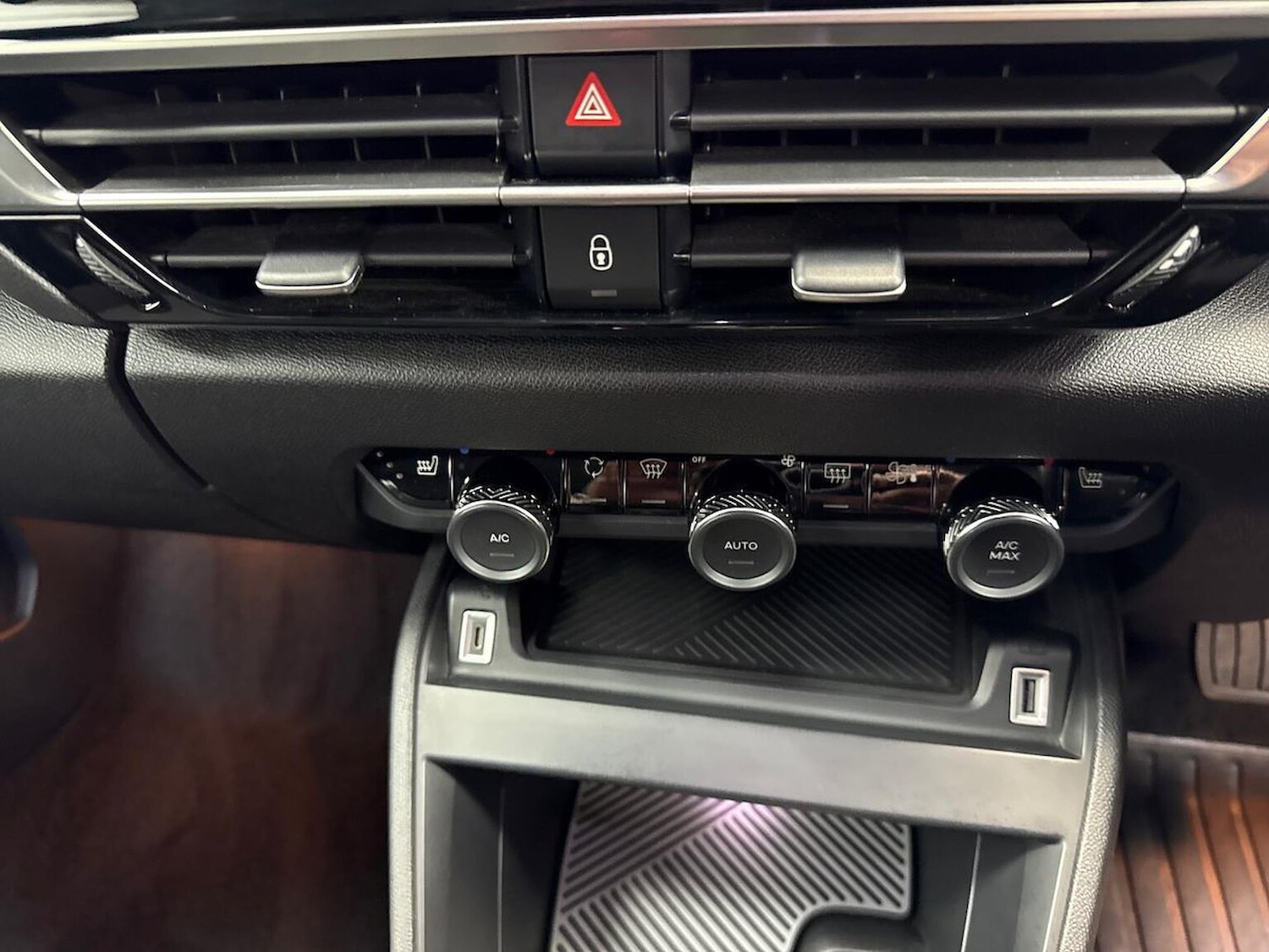 Used Citroen C4 2023 for sale - 77707423: Photo 22