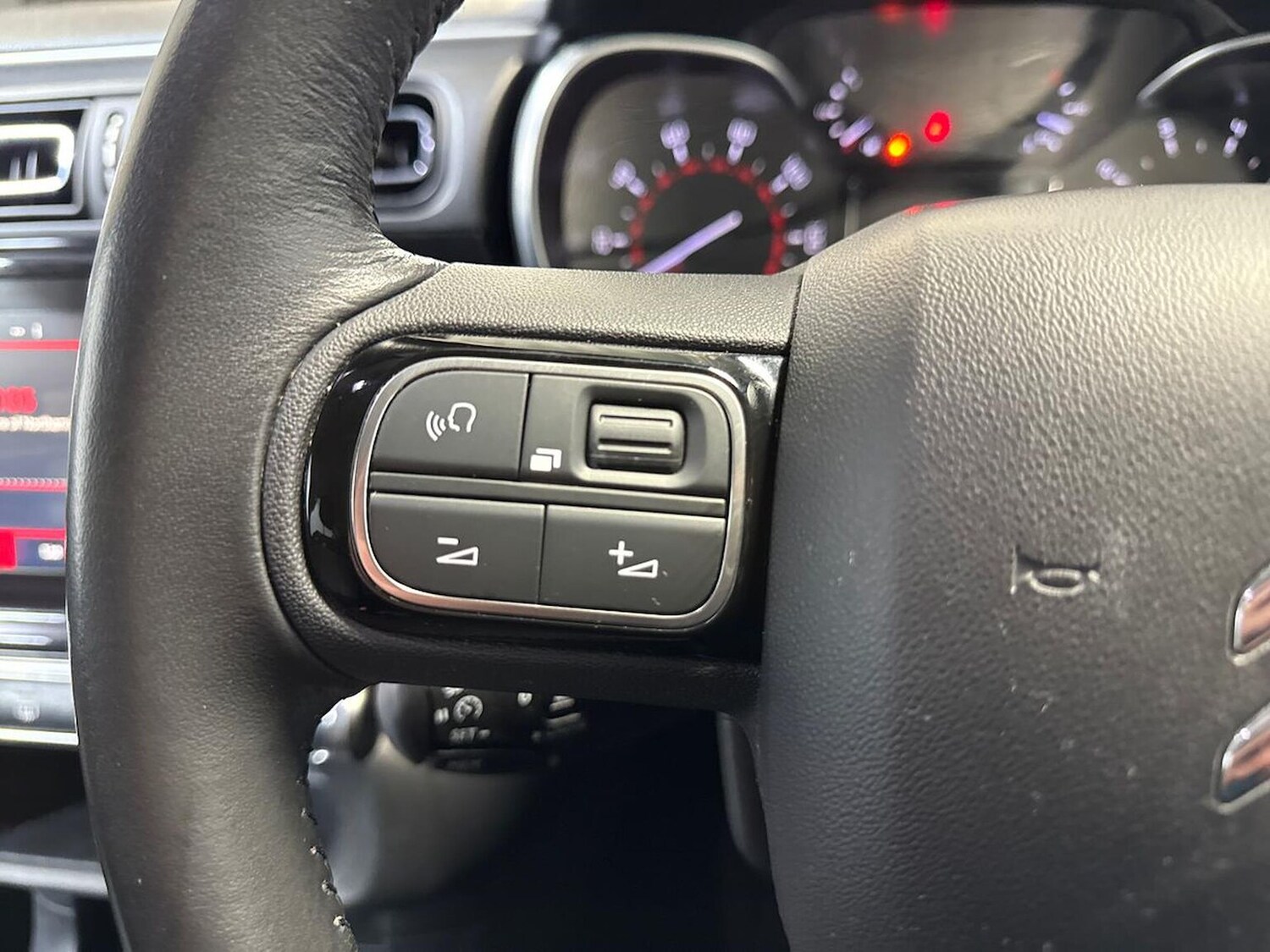 Used Citroen C3 2018 for sale - 76490747: Photo 25