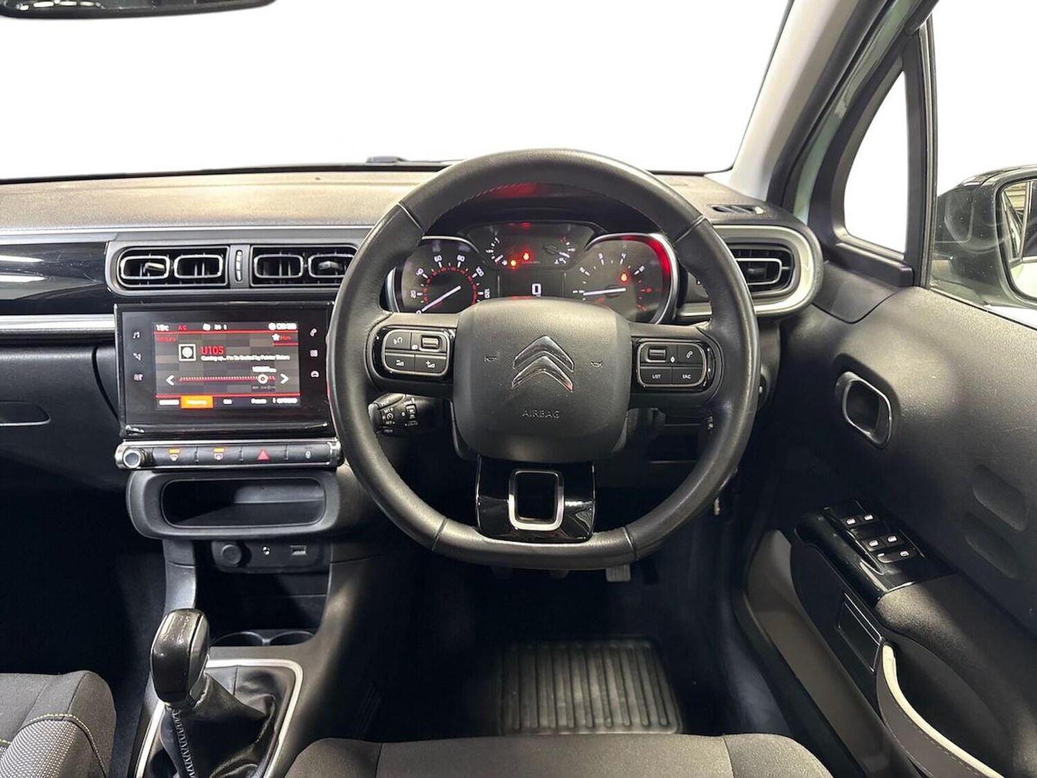 Used Citroen C3 2018 for sale - 76490747: Photo 9