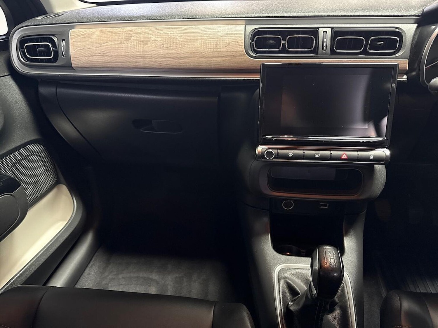 Used Citroen C3 2021 for sale - 76490737: Photo 13