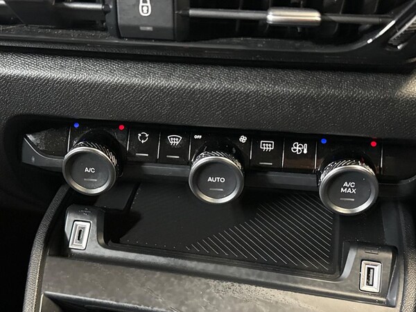 Used Citroen C4 2024 for sale - 76170731: Photo 12