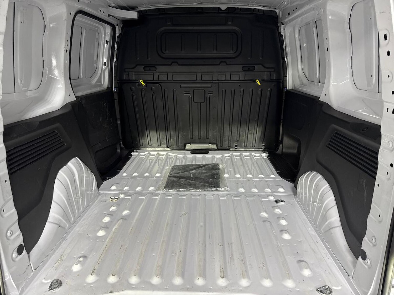 Used Citroen Berlingo 2024 for sale - 77687990: Photo 17