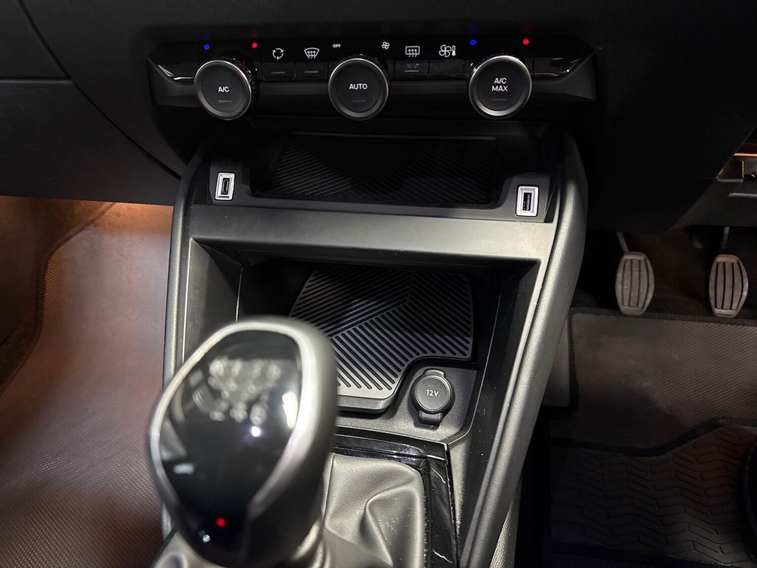 Used Citroen C4 2022 for sale - 76904990: Photo 12