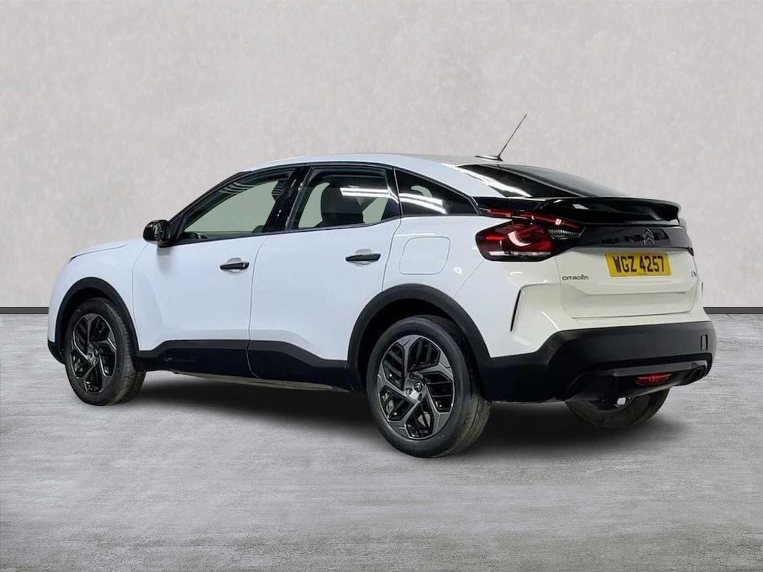 Used Citroen C4 2022 for sale - 76904990: Photo 2