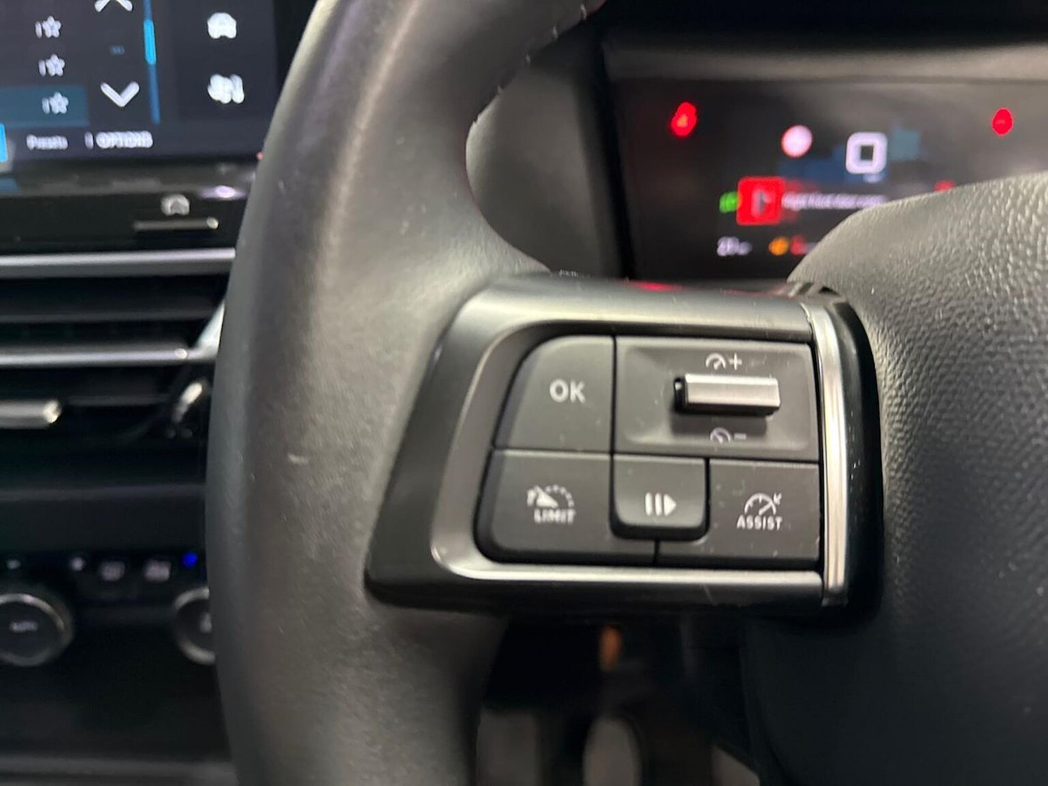 Used Citroen C4 2022 for sale - 76904990: Photo 24