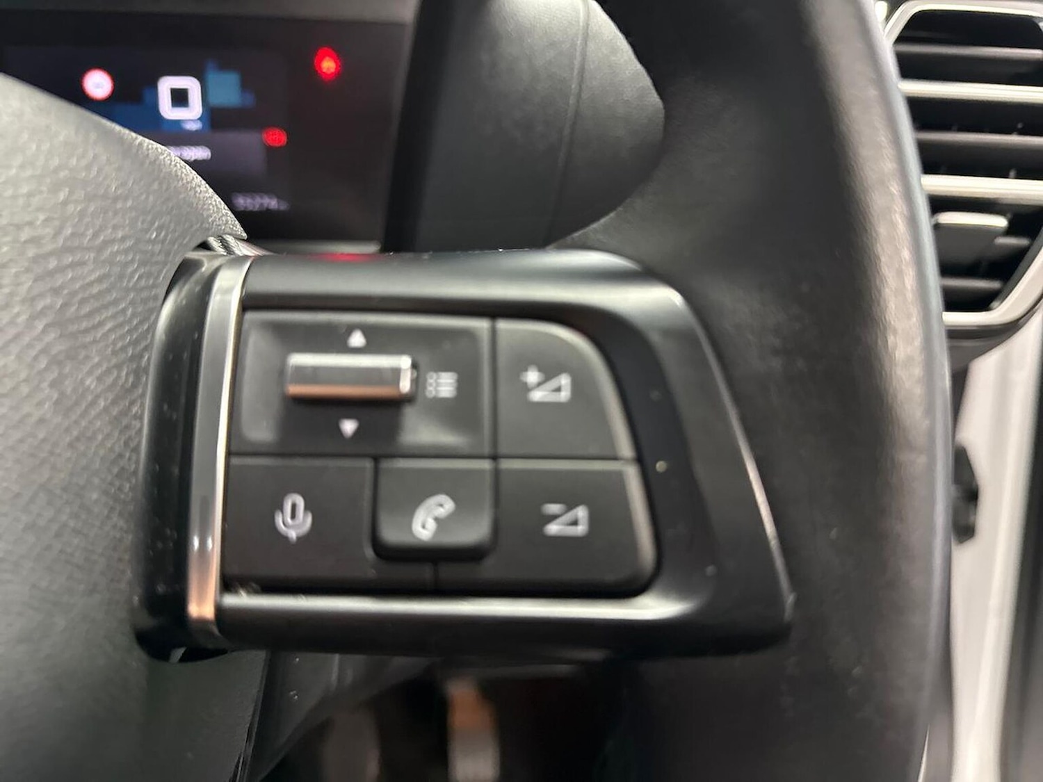 Used Citroen C4 2022 for sale - 76904990: Photo 25