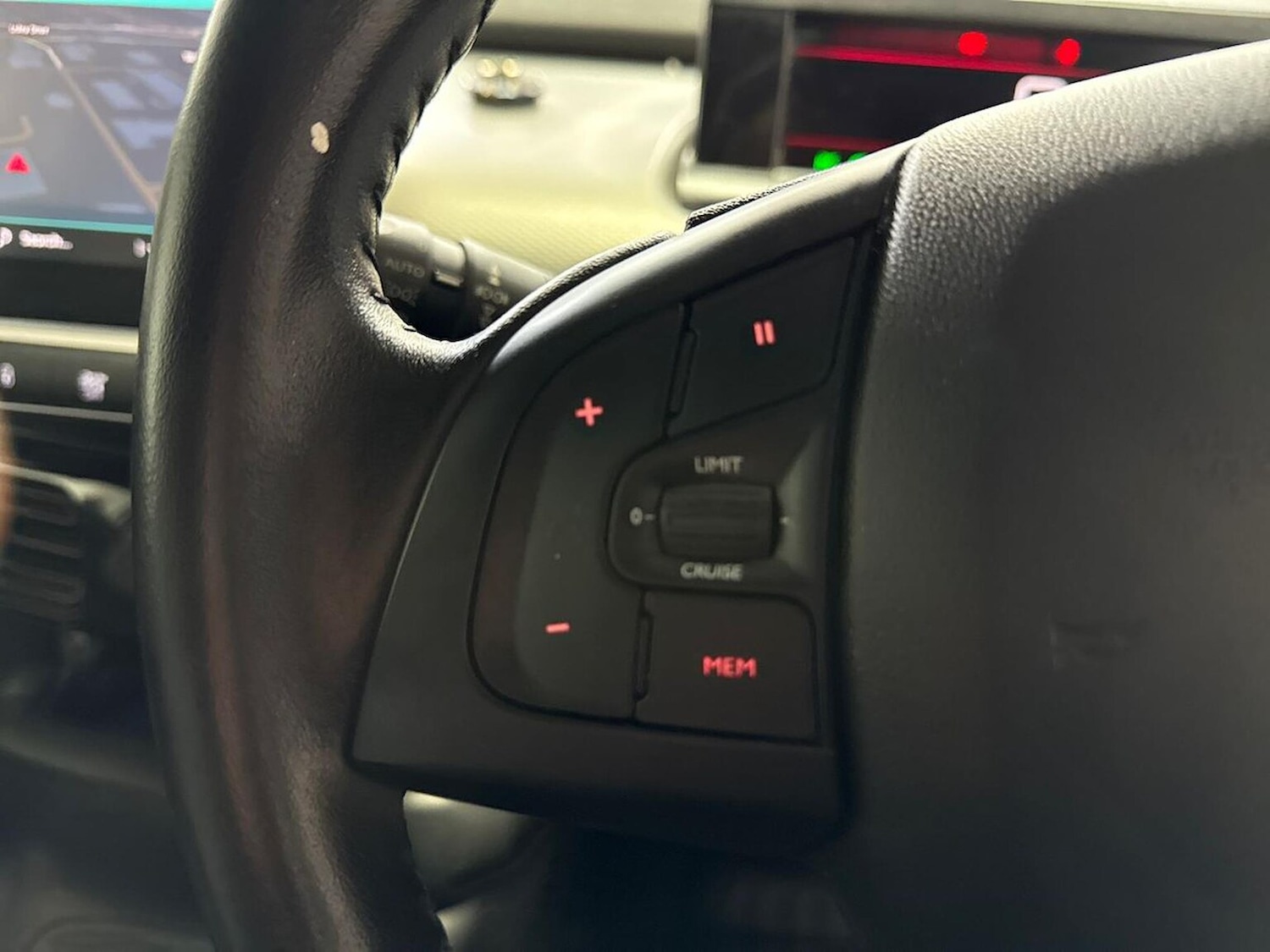 Used Citroen C4 Cactus 2019 for sale - 77488751: Photo 24