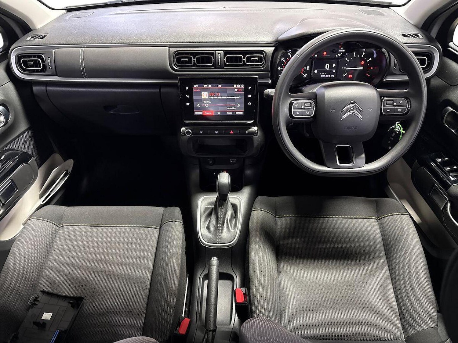 Used Citroen C3 2023 for sale - 76845264: Photo 8