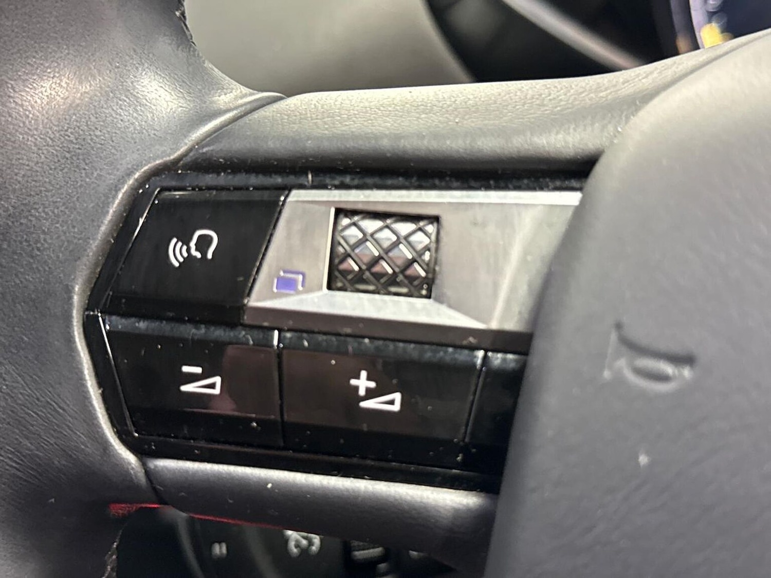 Used DS Automobiles DS 3 2020 for sale - 76288543: Photo 25