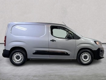 Used Citroen Berlingo 2024 for sale - 79352963: Photo