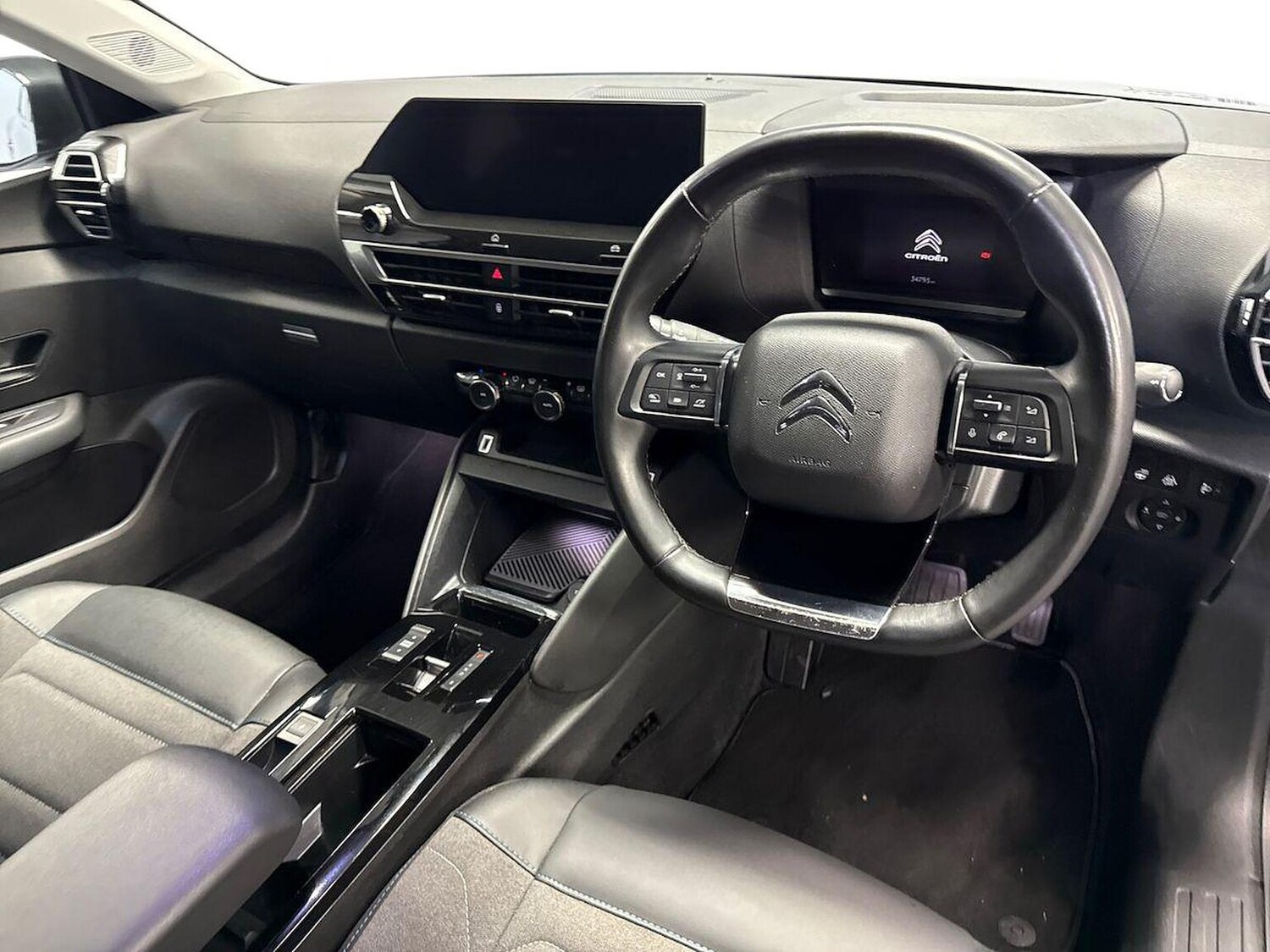 Used Citroen C4 2021 for sale - 76320715: Photo 15