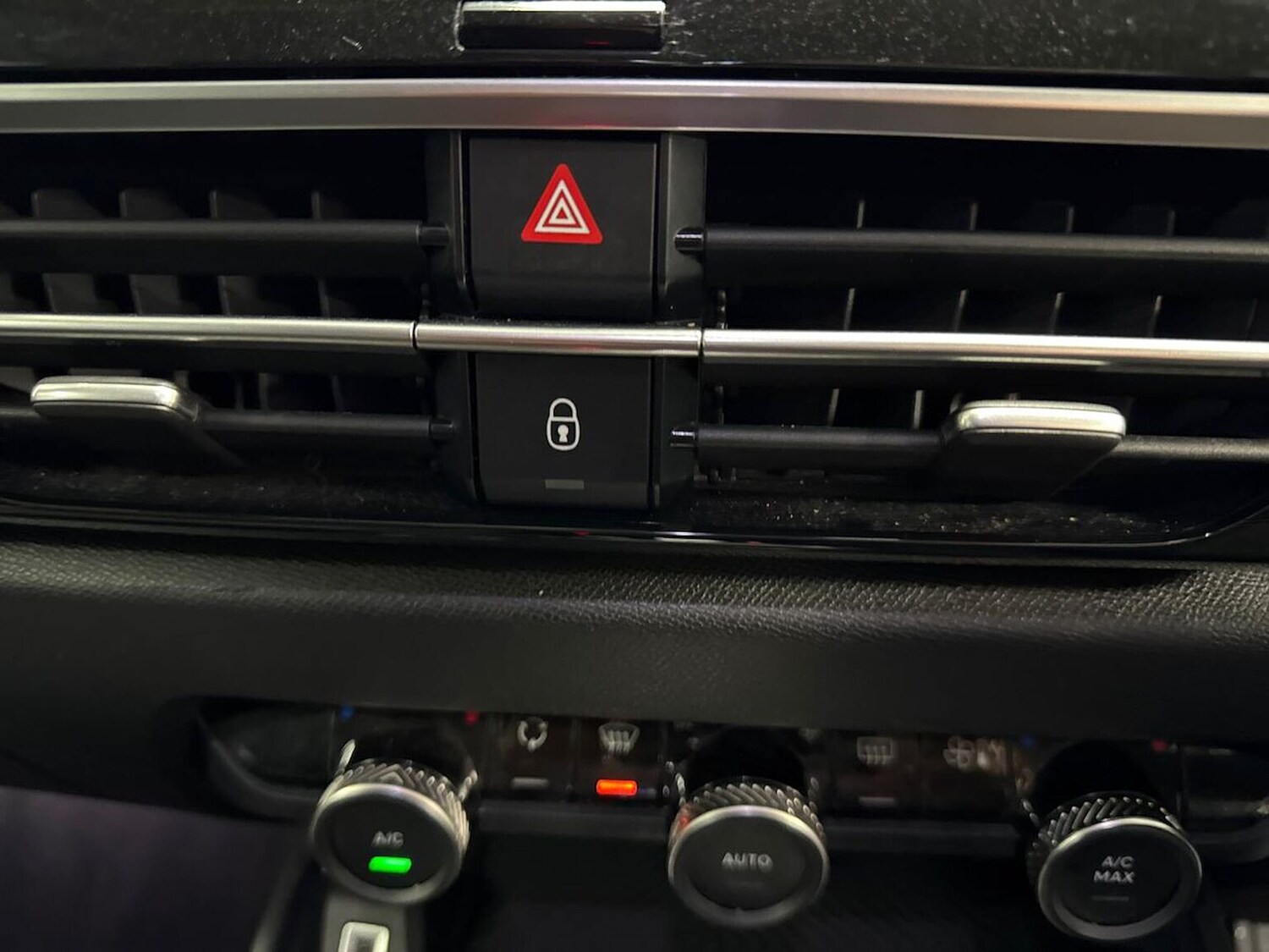 Used Citroen C4 2021 for sale - 76320715: Photo 22