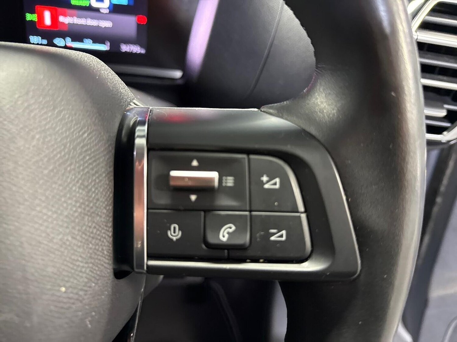 Used Citroen C4 2021 for sale - 76320715: Photo 25